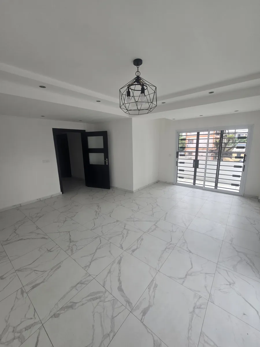 Appartement style duplex lumineux haut standing à louer Bonamoussadi — Léa Group au Cameroun