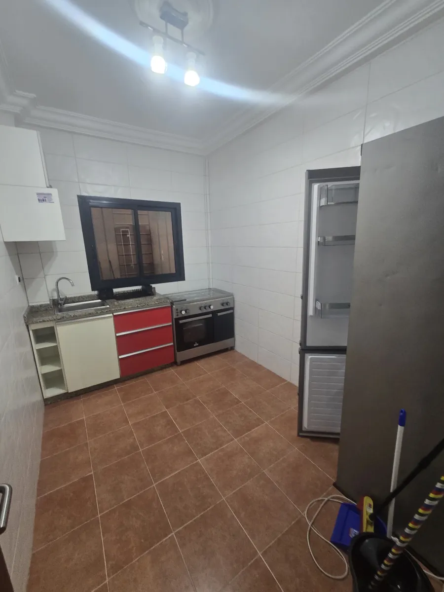 Magnifique studio meublé a louer a bonamoussadi en route — Léa Group au Cameroun