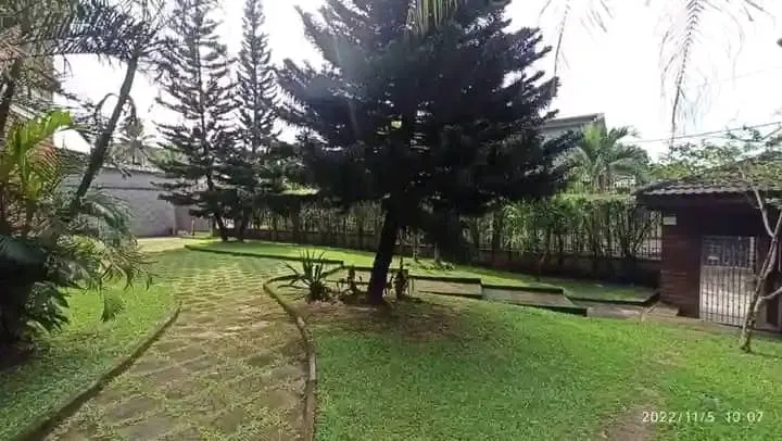 Duplex très haut standing à vendre à bonamoussadi  — Léa Group au Cameroun