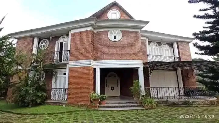 Duplex haut standing à vendre a Douala Bonamoussadi denver  — Léa Group au Cameroun