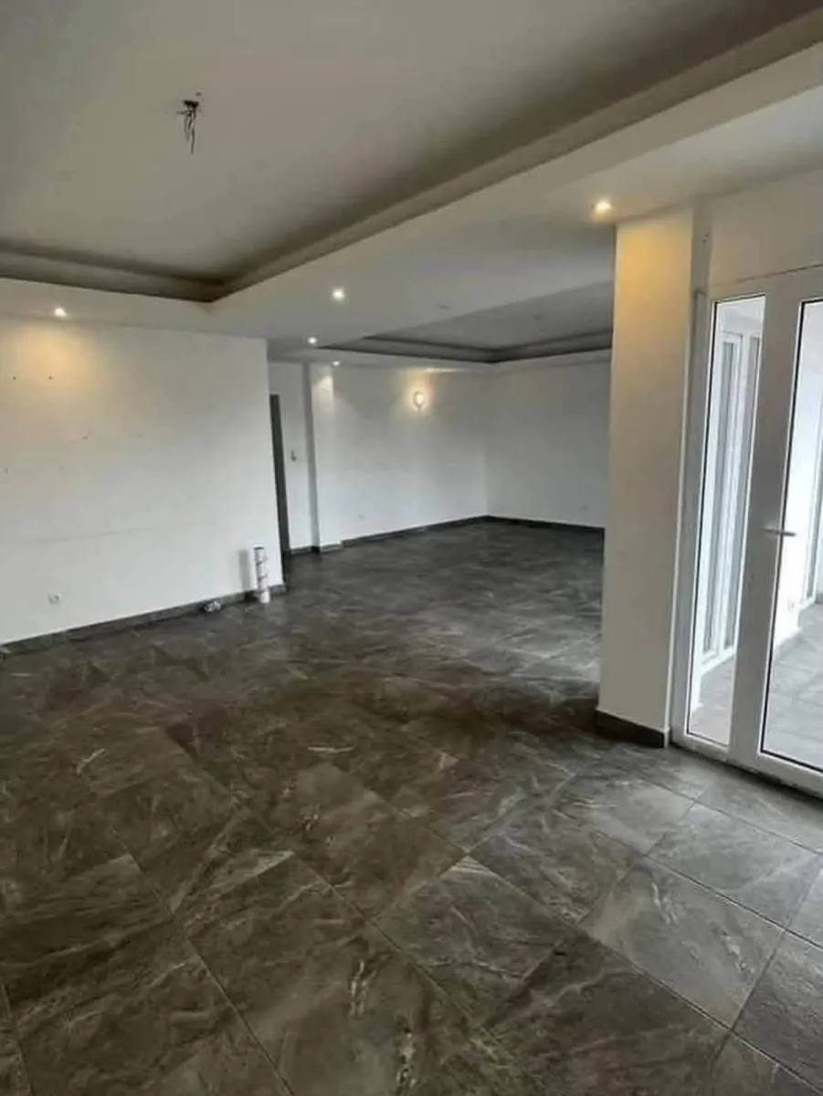 ▪️APPARTEMENT HAUT STANDING  📍 DOUALA, QUARTIER #BONAPRISO, HYDROCARBURES — Léa Group au Cameroun