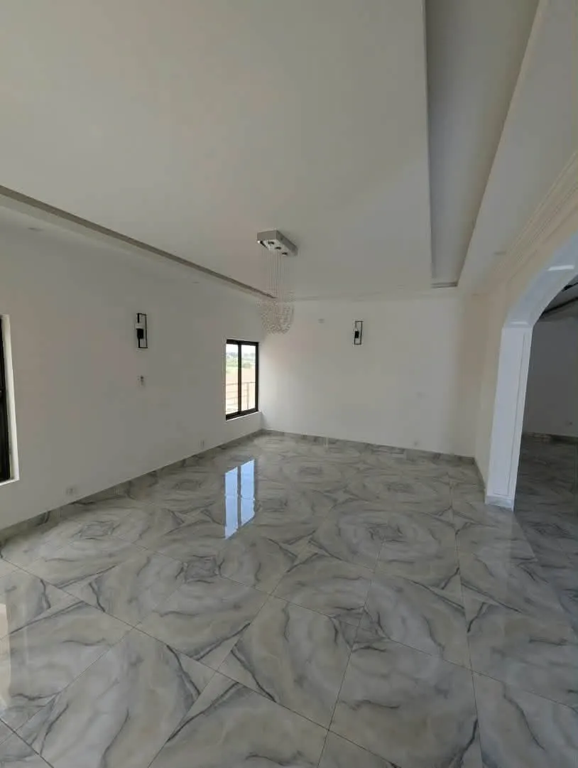 ▪️DUPLEX SUPER STANDING A VENDRE  📍YAOUNDÉ, QUARTIER #HAPPI — Léa Group au Cameroun