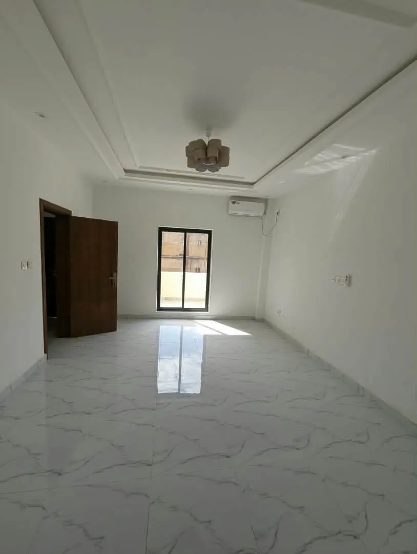▪️DUPLEX SUPER STANDING A VENDRE  📍YAOUNDÉ, QUARTIER #HAPPI — Léa Group au Cameroun